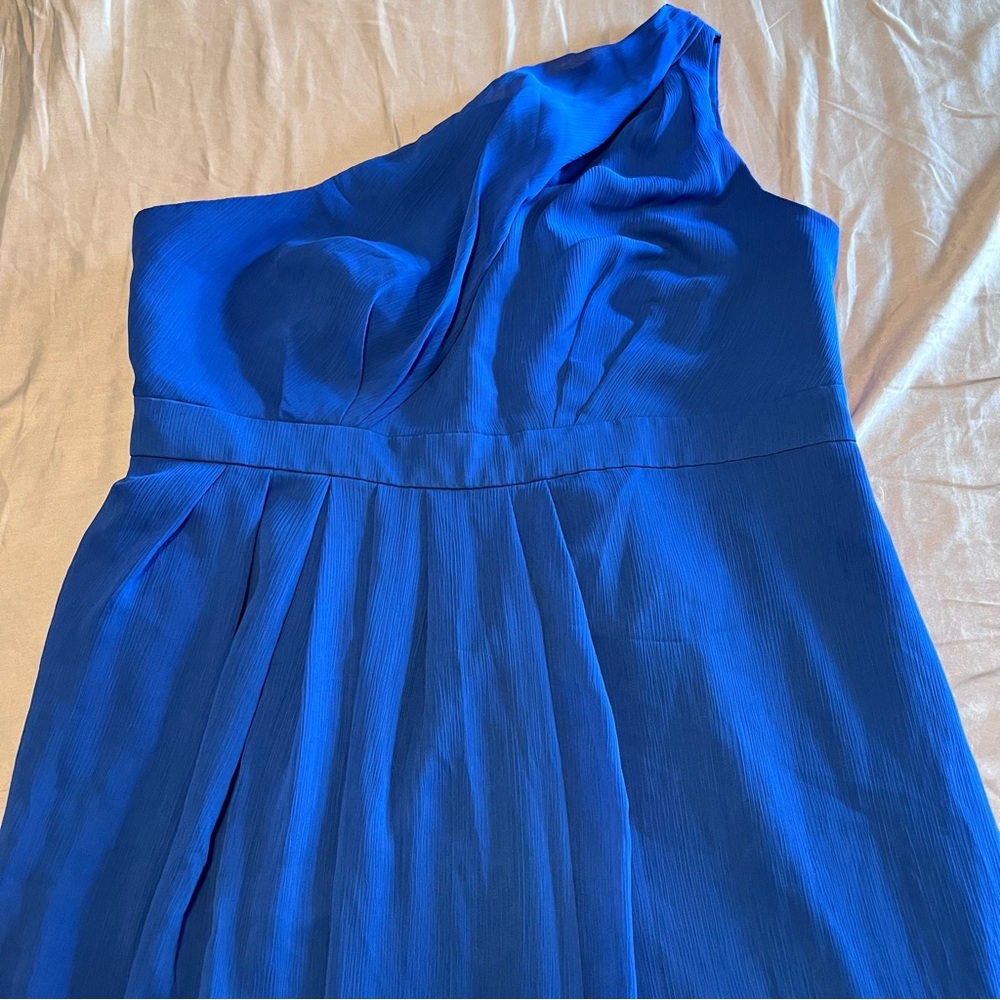 long one-shoulder crinkle chiffon dress size 16